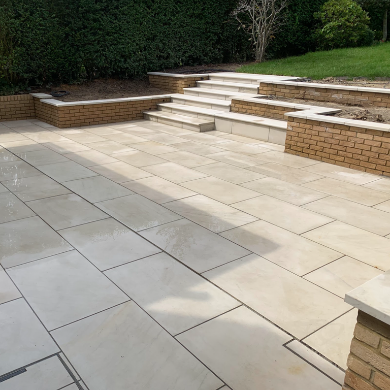 Family Garden, Finchley, London